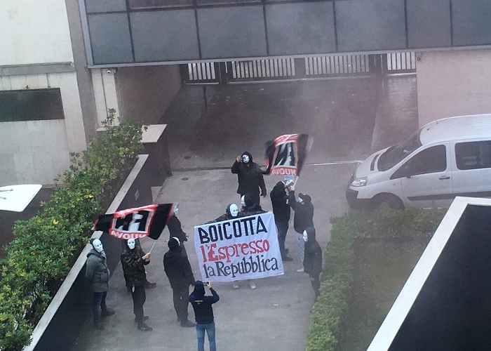 Blitz Forza Nuova: Ps, anche donna Blitz Forza Nuova: Ps, anche donna